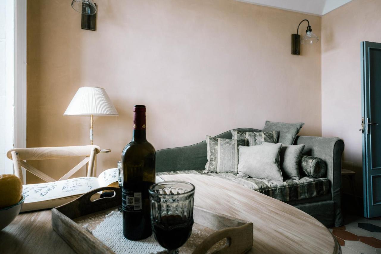 Dimora Di Ulisse Sea View Holiday Apartment Syracuse Bagian luar foto