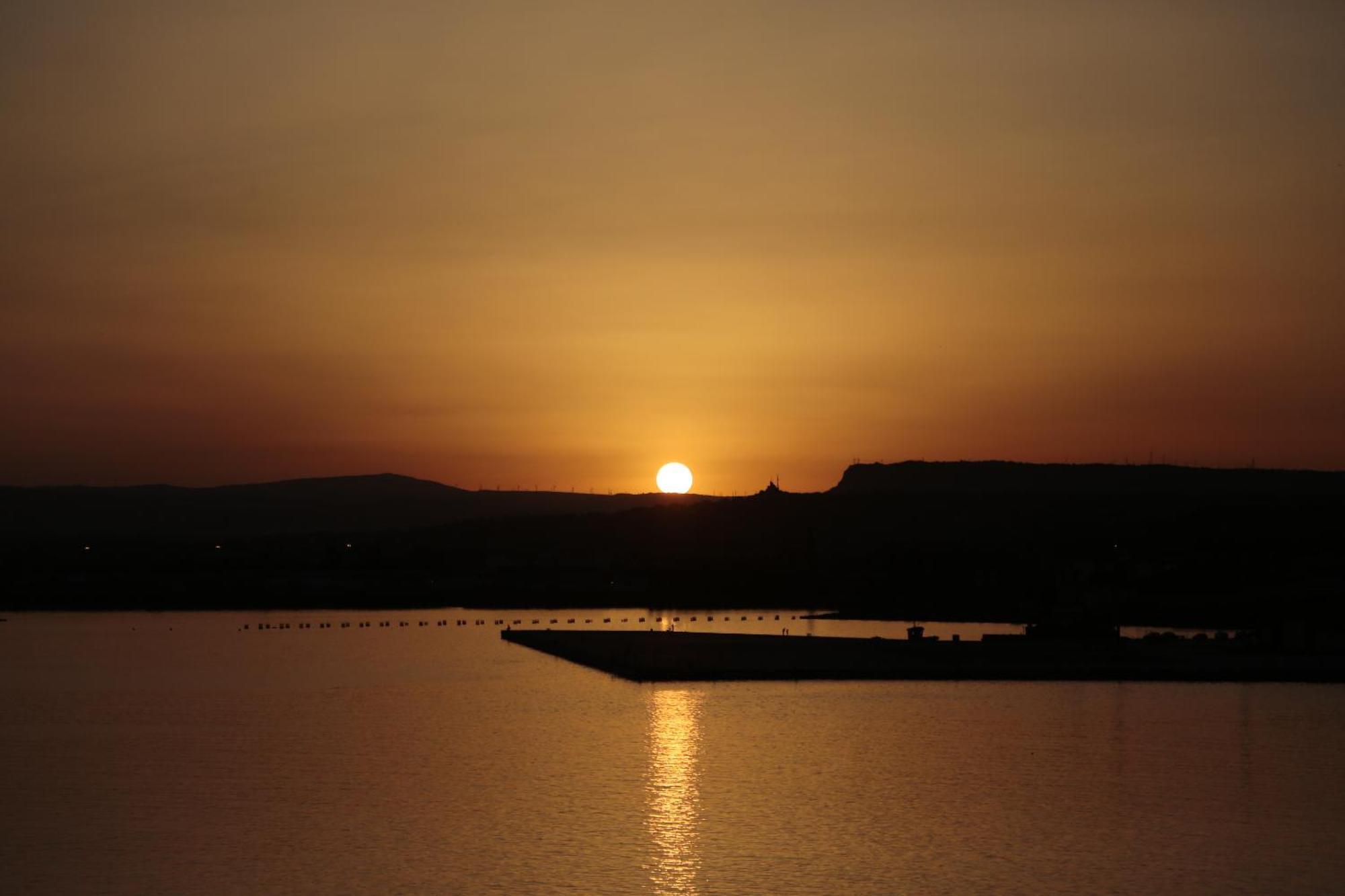 Dimora Di Ulisse Sea View Holiday Apartment Syracuse Bagian luar foto